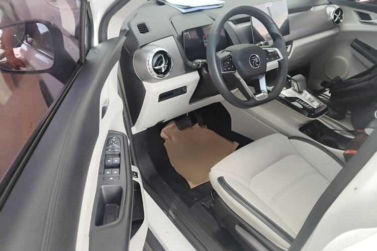 Used BYD Yuan Pro 2021 401 km Deluxe Version Driver Seat