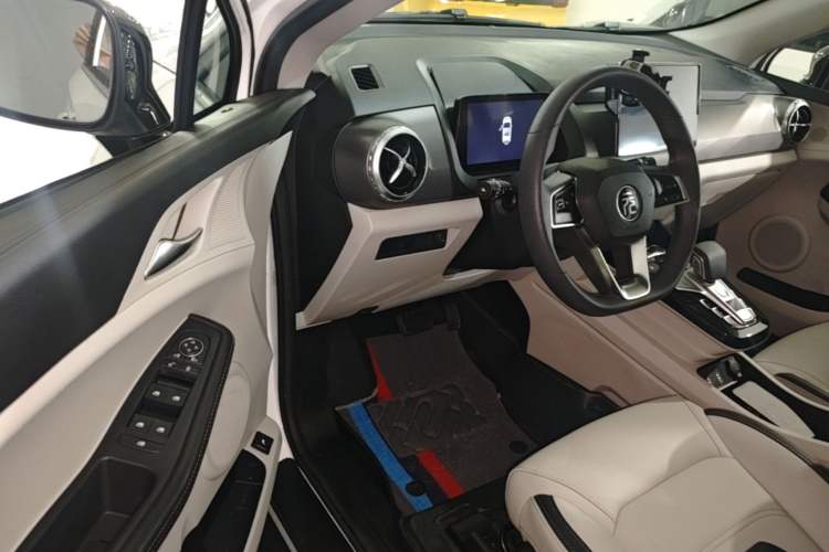 Used BYD Yuan Pro 2021 401 km Luxury Version Driver Seat