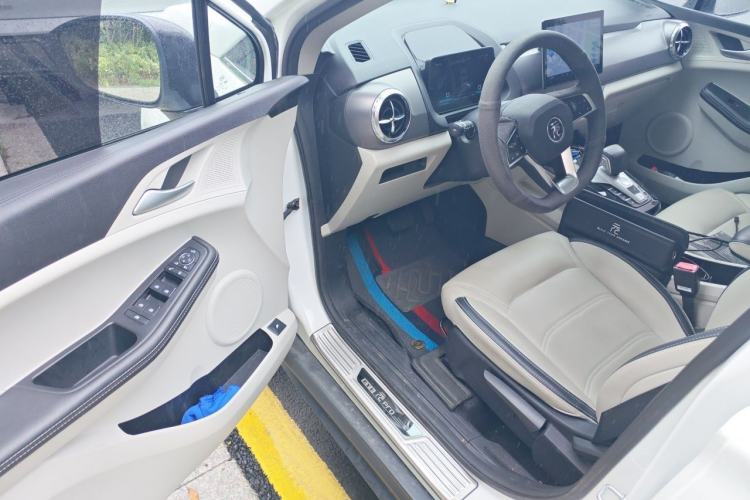 Used BYD Yuan Pro 2021 401 km Deluxe Version Driver Seat