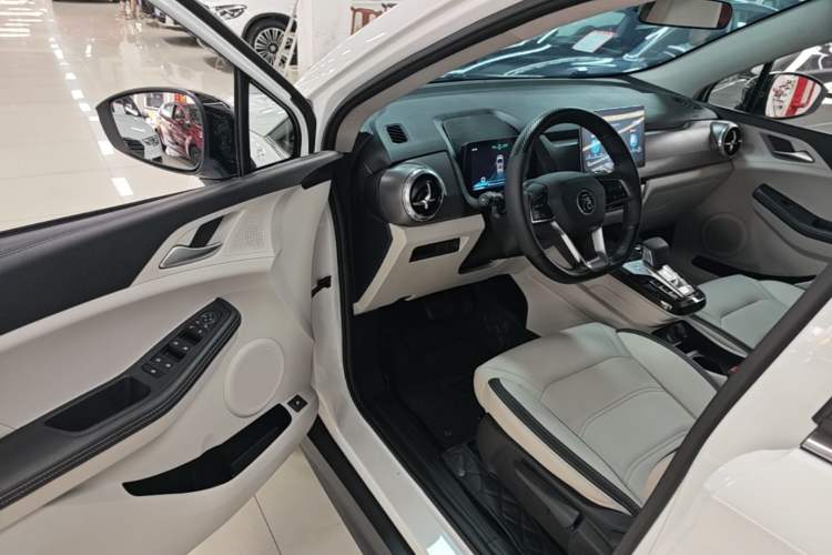 Used BYD Yuan Pro 2021 401 km Luxury Version Driver Seat