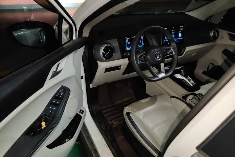 Used BYD Yuan Pro 2021 401 km Deluxe Version Driver Seat