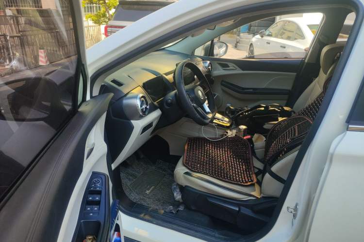 Used BYD Yuan Pro 2021 401 km Luxury Version Driver Seat