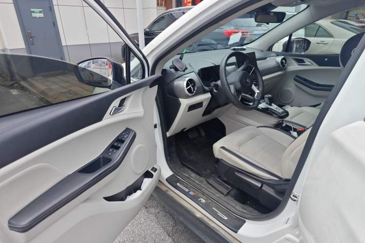 Used BYD Yuan Pro 2021 401 km Deluxe Version Driver Seat