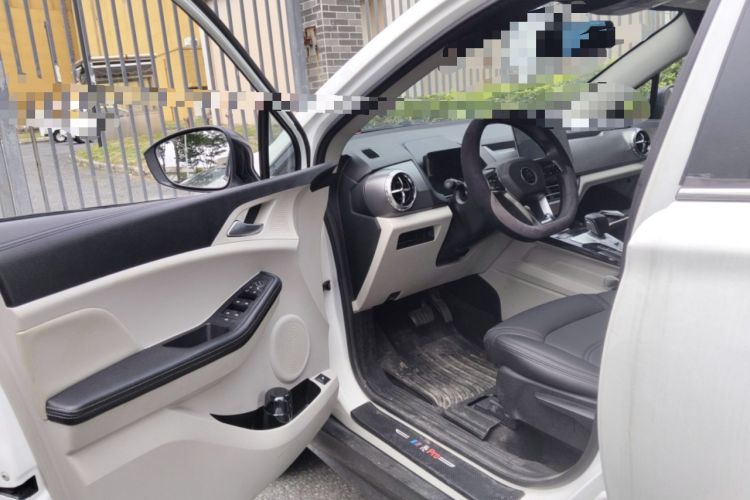 Used BYD Yuan Pro 2021 401 km Luxury Version Driver Seat