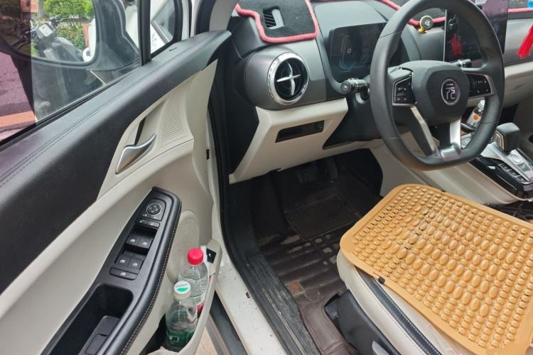 Used BYD Yuan Pro 2021 401 km Luxury Version Driver Seat