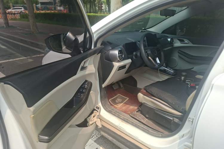 Used BYD Yuan Pro 2021 401 km Deluxe Version Driver Seat