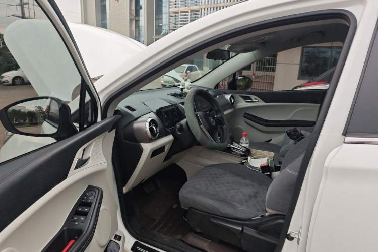 Used BYD Yuan Pro 2021 401 km Luxury Version Driver Seat