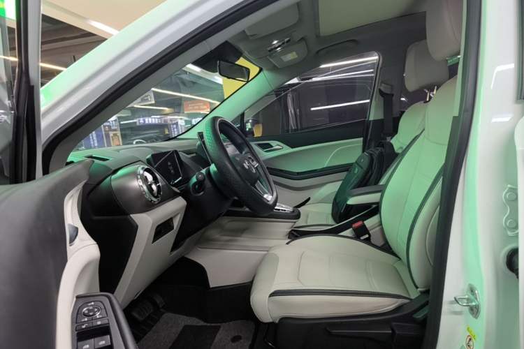 Used BYD Yuan Pro 2021 401 km Deluxe Version Driver Seat