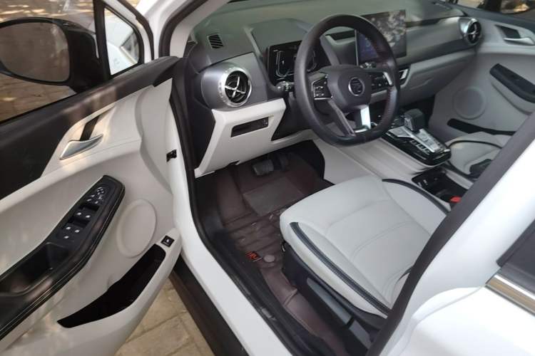 Used BYD Yuan Pro 2021 401 km Luxury Version Driver Seat