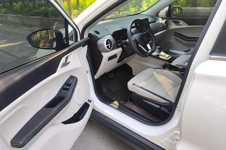 Used BYD Yuan Pro 2021 401 km Luxury Version Driver Seat