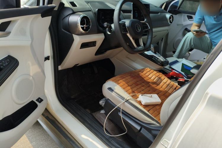 Used BYD Yuan Pro 2021 401 km Deluxe Version Driver Seat