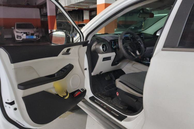 Used BYD Yuan Pro 2021 401 km Luxury Version Driver Seat