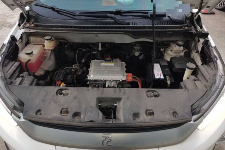 Used BYD Yuan Pro 2021 "Love for a Lifetime" Edition Engine Bay