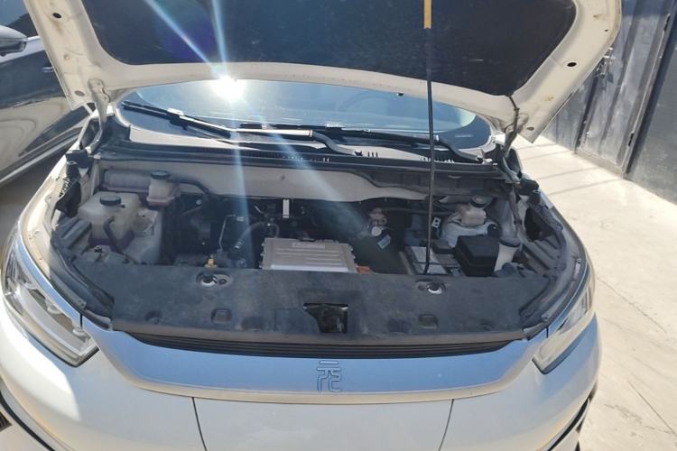 Used BYD Yuan Pro 2021 401 km Deluxe Version Engine Bay