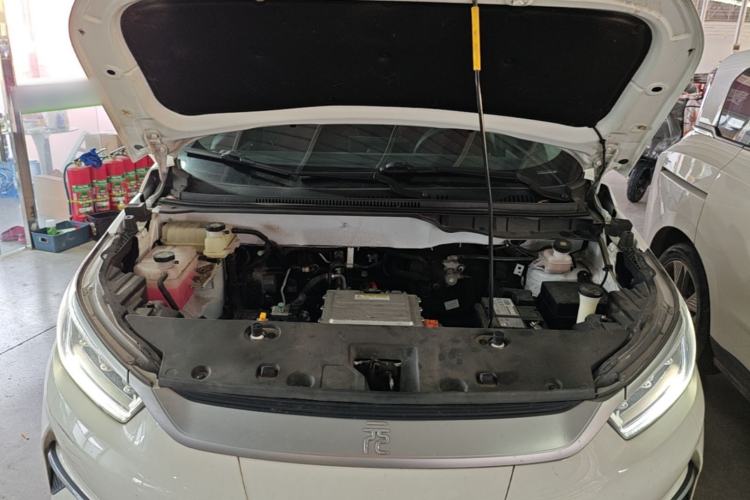 Used BYD Yuan Pro 2021 401 km Luxury Version Engine Bay