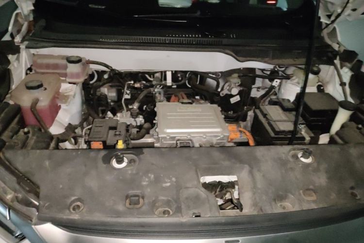 Used BYD Yuan Pro 2021 "Love for a Lifetime" Edition Engine Bay