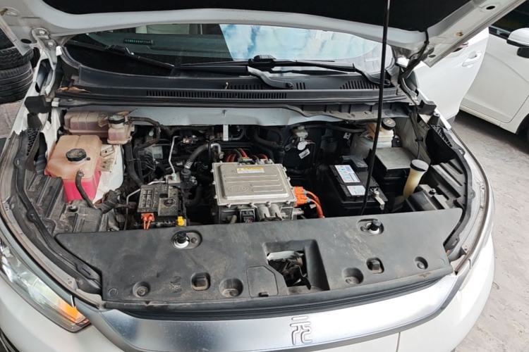 Used BYD Yuan Pro 2021 401 km Luxury Version Engine Bay