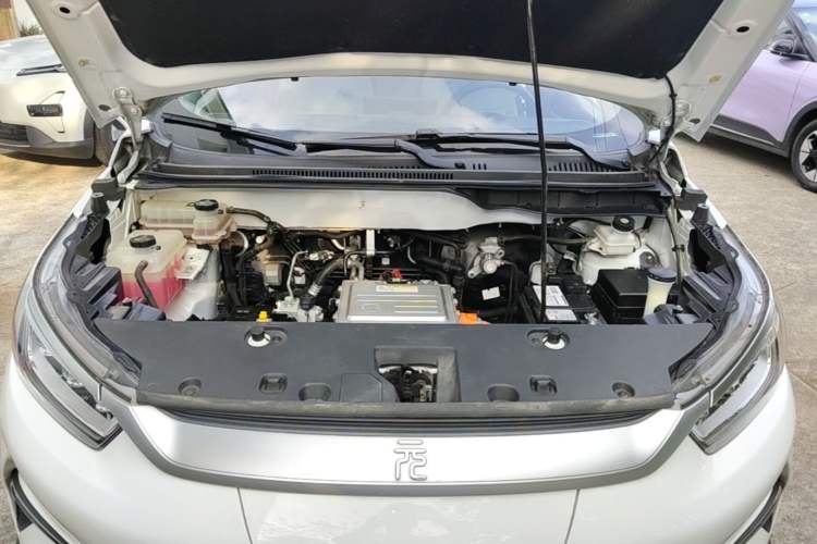 Used BYD Yuan Pro 2021 401 km Deluxe Version Engine Bay