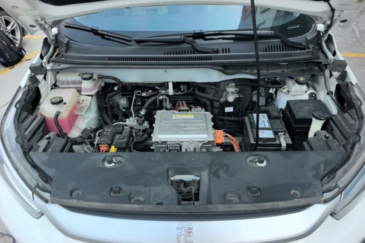 Used BYD Yuan Pro 2021 401 km Luxury Version Engine Bay