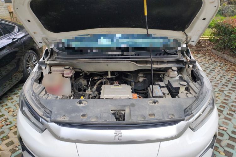 Used BYD Yuan Pro 2021 401 km Luxury Version Engine Bay