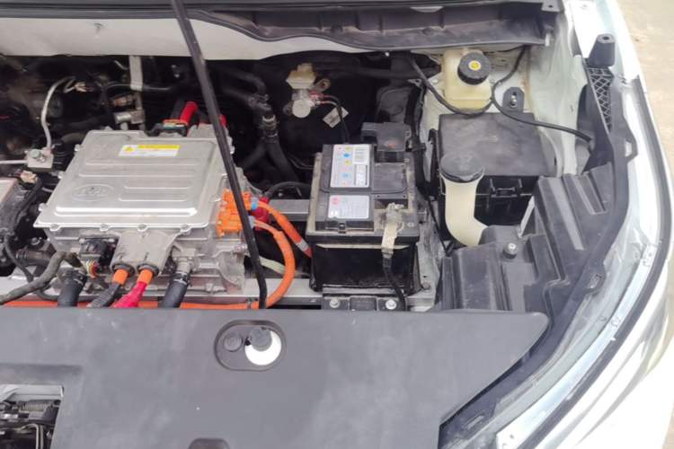 Used BYD Yuan Pro 2021 Lifetime Edition Engine Bay Left