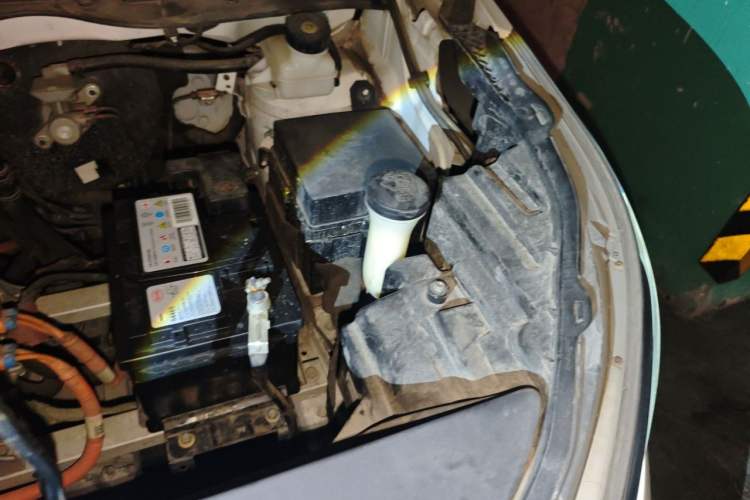 Used BYD Yuan Pro 2021 401 km Luxury Version Engine Bay Left