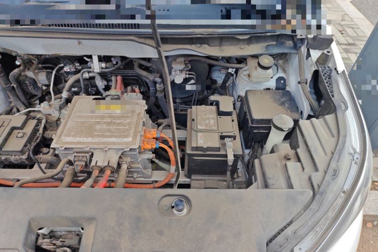 Used BYD Yuan Pro 2021 401 km Deluxe Version Engine Bay Left