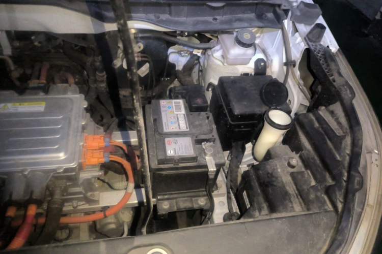 Used BYD Yuan Pro 2021 401 km Deluxe Version Engine Bay Left