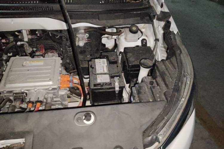 Used BYD Yuan Pro 2021 Lifetime Edition Engine Bay Left