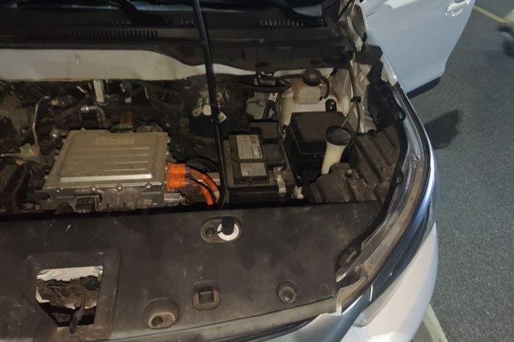 Used BYD Yuan Pro 2021 401 km Luxury Version Engine Bay Left