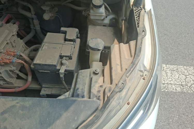 Used BYD Yuan Pro 2021 401 km Deluxe Version Engine Bay Left