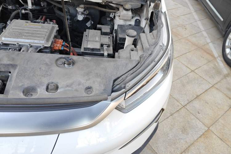 Used BYD Yuan Pro 2021 401 km Luxury Version Engine Bay Left