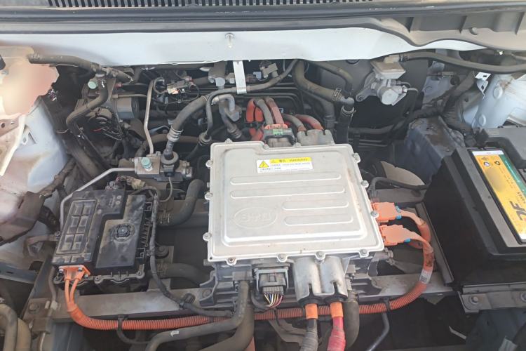 Used BYD Yuan Pro 2021 401 km Luxury Version Engine Bay