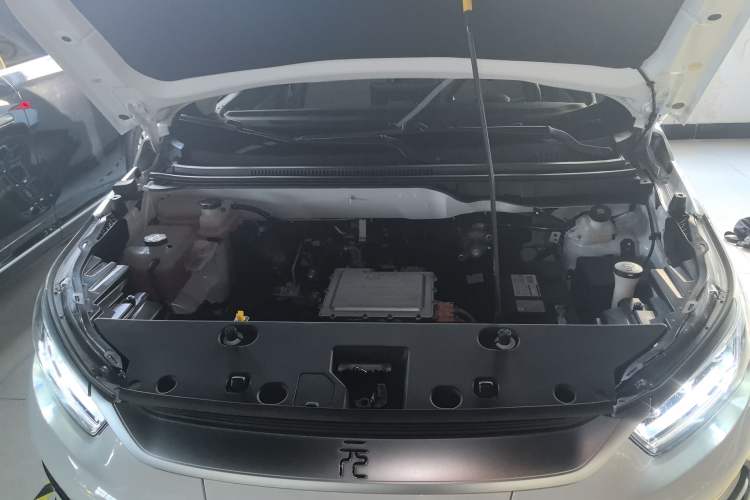 Used BYD Yuan Pro 2021 401 km Deluxe Version Engine Bay