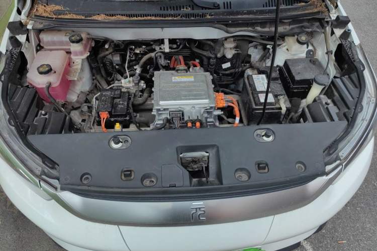 Used BYD Yuan Pro 2021 401 km Luxury Version Engine Bay