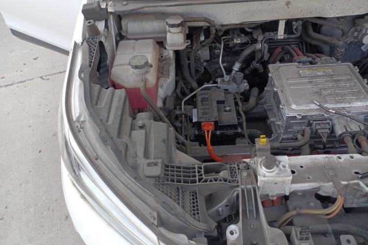 Used BYD Yuan Pro 2021 401 km Deluxe Version Engine Bay Right