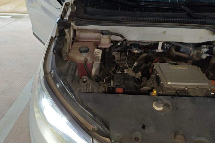 Used BYD Yuan Pro 2021 401 km Luxury Version Engine Bay Right