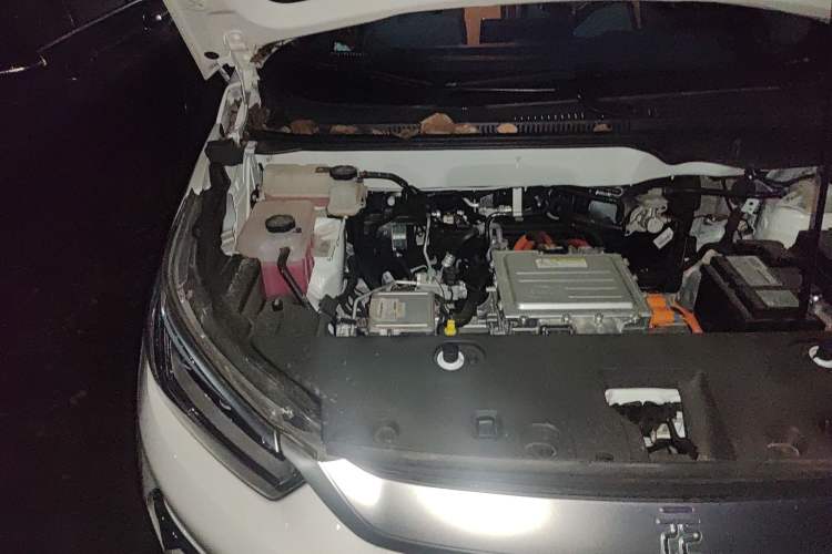 Used BYD Yuan Pro 2021 401 km Luxury Version Engine Bay Right
