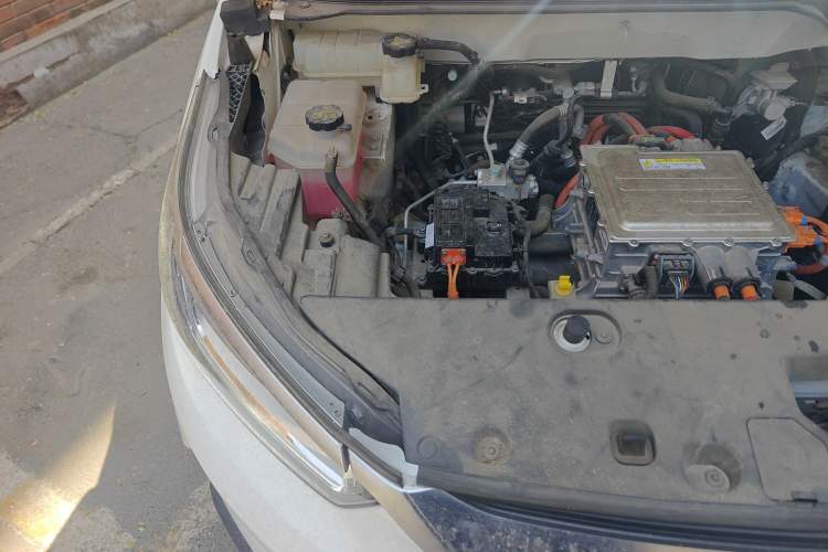 Used BYD Yuan Pro 2021 401 km Deluxe Version Engine Bay Right