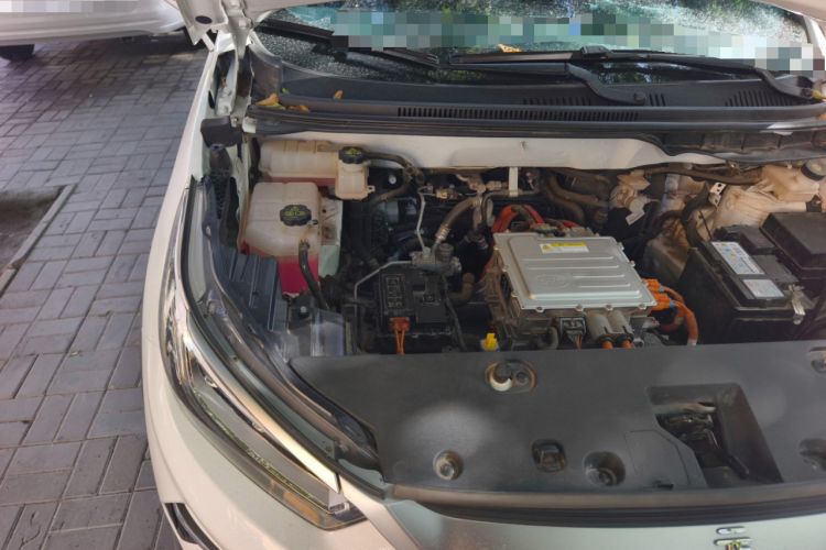 Used BYD Yuan Pro 2021 401 km Luxury Version Engine Bay Right