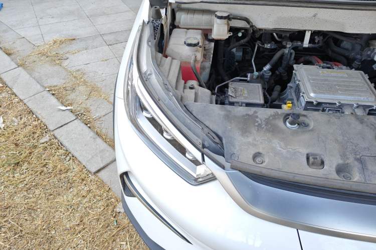 Used BYD Yuan Pro 2021 401 km Luxury Version Engine Bay Right