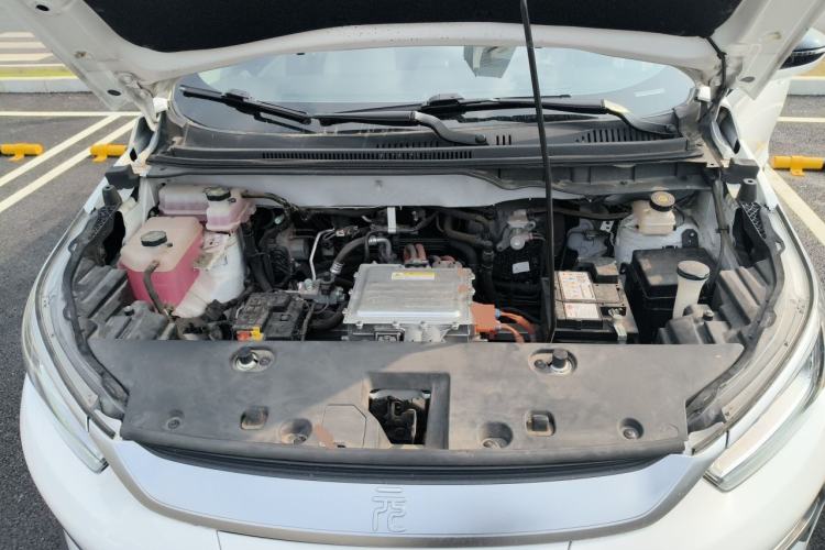Used BYD Yuan Pro 2021 401 km Luxury Version Engine Bay