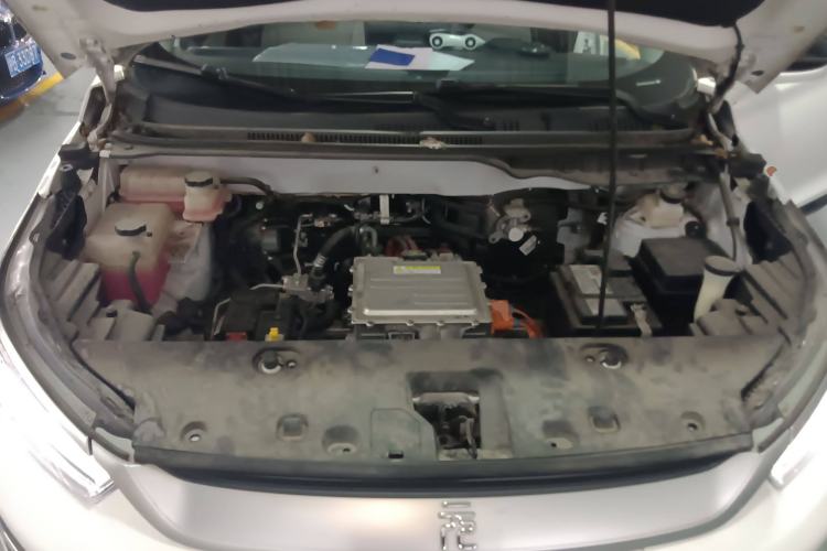Used BYD Yuan Pro 2021 "Love for a Lifetime" Edition Engine Bay