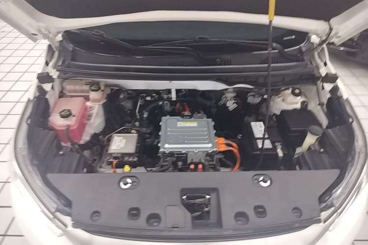 Used BYD Yuan Pro 2021 401 km Deluxe Version Engine Bay