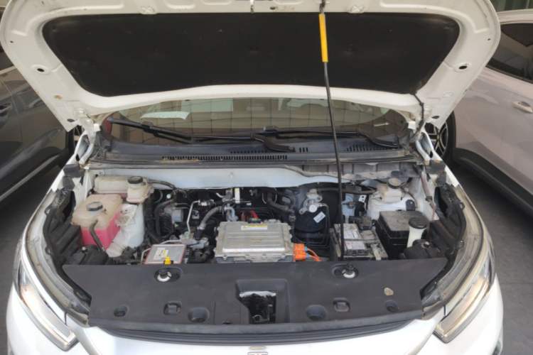 Used BYD Yuan Pro 2021 401 km Deluxe Version Engine Bay