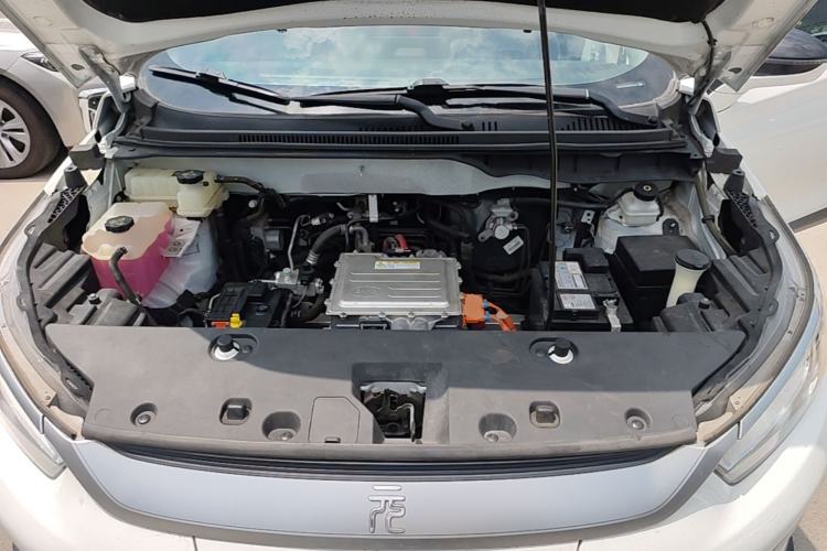 Used BYD Yuan Pro 2021 401 km Luxury Version Engine Bay