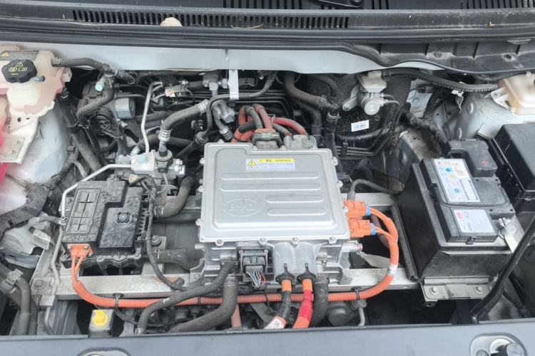 Used BYD Yuan Pro 2021 401 km Luxury Version Engine Bay