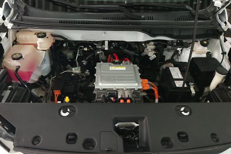 Used BYD Yuan Pro 2021 401 km Luxury Version Engine Bay