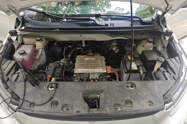 Used BYD Yuan Pro 2021 401 km Luxury Version Engine Bay