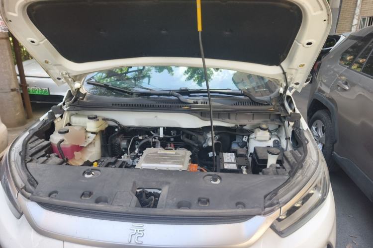 Used BYD Yuan Pro 2021 401 km Deluxe Version Engine Bay